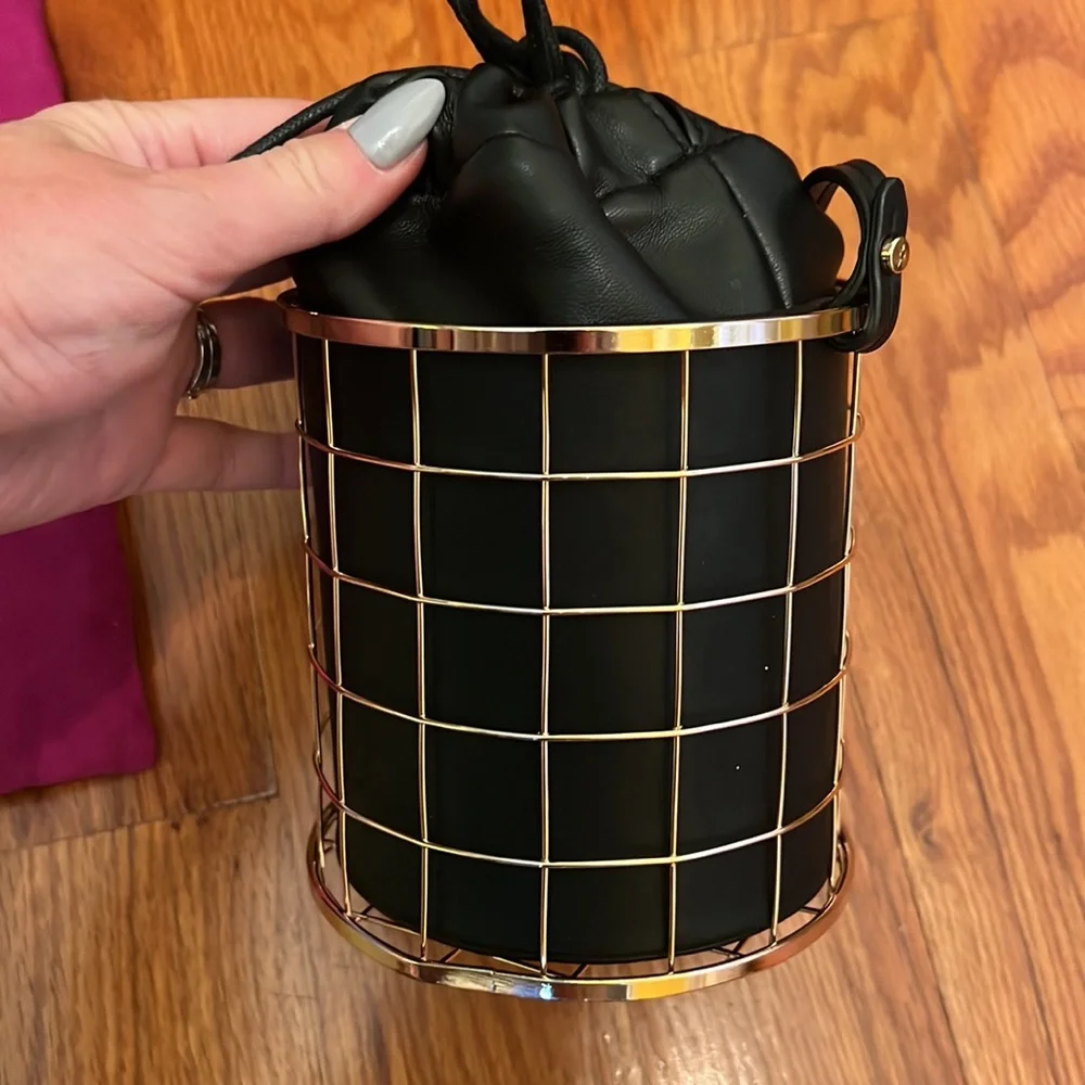 Perfect party set: DV gladiator high heel sandals + zara bucket bag - Picture 7 of 11